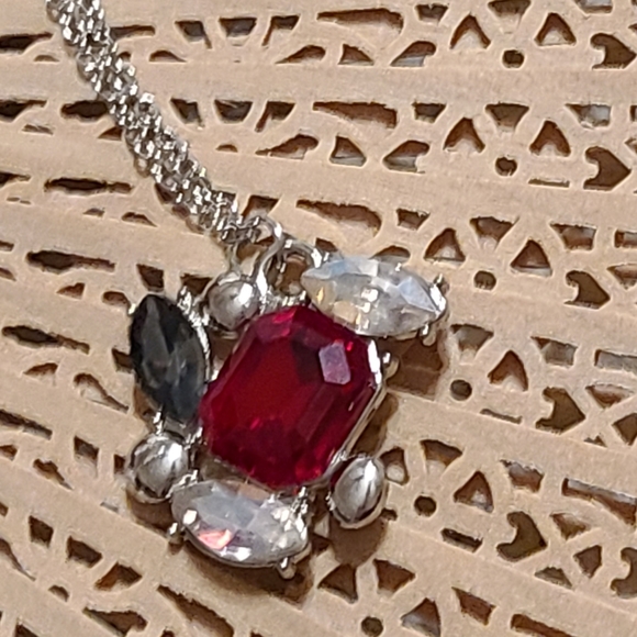 Delicate Necklace - Picture 5 of 14